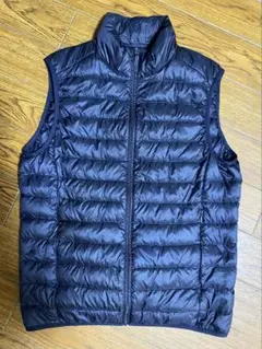 ユニクロ　UNIQLO ダウンベスト　ネイビー メンズ　MENS Sサイズ