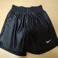 Nike ブラック ハーフパンツ Sサイズ