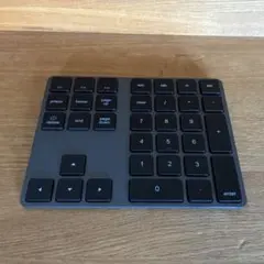★☆美品 SATECHI 34キー テンキーパッド スペースグレー☆★