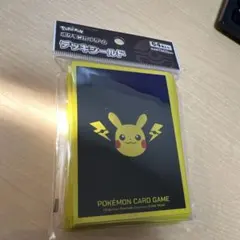 ポケモンカードゲーム デッキシールド ピカチュウ 64枚入り✖️5パック