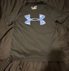 アンダーアーマー　Tシャツ　130センチ