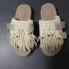 スイコック　SUICOKE フリンジ サンダル アイボリーのサムネイル