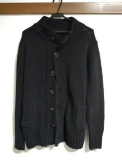 黒 ニット カーディガン 　春先にちょうどいい