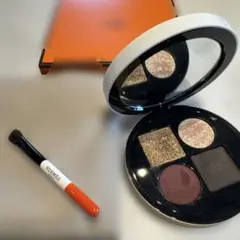 HERMES アイシャドウパレット 4色セット 06ブラシ付きのサムネイル