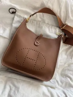 Item thumbnail for item 81d33fb4-5819-499d-bec1-eb768a438f75