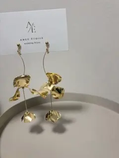 アンジュエトワール フラワーイヤリング ゴールド ブライダル 結婚式 前撮り
