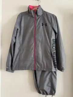 美品！　Under Armour ウィンドブレーカー上下　グレー/ピンク
