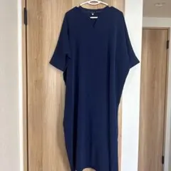 EVEX by KRIZIA ネイビー カットソーワンピース 40のサムネイル