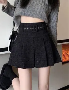 SHEIN黒いプリーツミニスカート ベルト付き