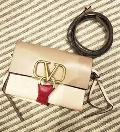 【未使用保護シール付き】VALENTINO VRING BAGのサムネイル