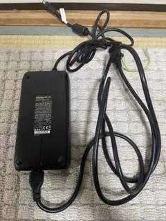 ★ VanMoof Electrified S3 / X3 バンムーフ充電器 ☆ VanMoof Electrified S3 / X3 バンムーフ充電器 - メルカリ