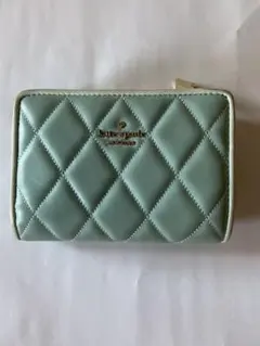 kate spade ケイトスペード　二つ折り財布 キルティング 水色のサムネイル