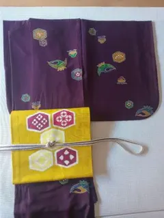 k*7様 飛鶴吉祥文の紬のお着物 型染め 正絹