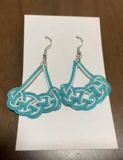 水引ピアス　あわじ結びアレンジ　青緑色　ブルー　ハンドメイド 水引アクセサリー