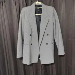 ZARA ダブルブレスト テーラードジャケット Sサイズ