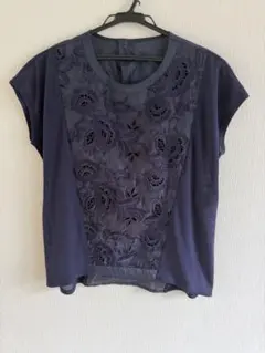 Gabardine K.T 半袖トップス 刺繍 ネイビーのサムネイル
