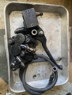 NSF100 nsr50 フロントブレーキキャリパー　マスターシリンダー　レバー NSF100 nsr50 フロントブレーキキャリパー マスターシリンダー レバー