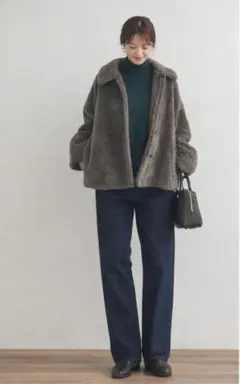 アーバンリサーチドアーズ今季完売人気コクーンシルエットボアコート