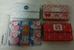 ハンドメイド　蛇腹ファイル　B品　4点セット　ダイカット素材付き