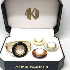ANNE KLEIN II バングル時計 交換用バッジ付き