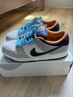 상태좋음 Nike SB Dunk Low スニーカー