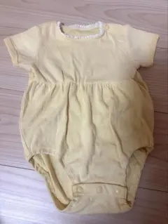 イエロー 半袖ロンパースのサムネイル