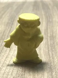 ゲゲゲの鬼太郎　かまいたち　消しゴム　フィギュア　イエロー　昭和レトロ
