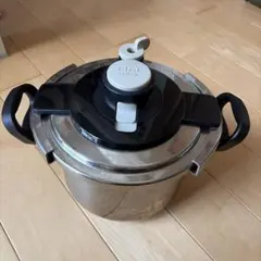 T-fal 圧力鍋 6Lのサムネイル