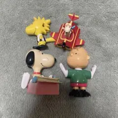 レトロ　スヌーピー フィギュア 4体セット