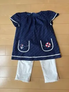 ネイビー チュニックとホワイトパンツ セット　120センチ