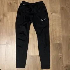 Nike ブラックジャージパンツ　メンズS