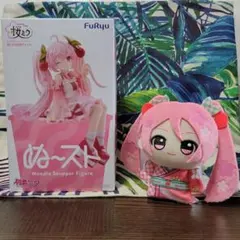 ぬ～ストストッパーフィギュア　桜ミク2025ウィンク　初音ミクシリーズちびぐるみ