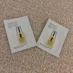 CLINIQUE ドラマティカリー ディファレント 乳液 サンプルのサムネイル