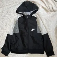 NIKE キッズ　ウインドブレーカー　パーカー　140相当　羽織り