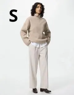 ユニクロ タックワイドパンツ ナチュラル Sサイズ