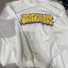 ホワイトトレーナー