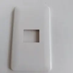 パナソニック製ホワイトプラスチック スイッチカバープレート