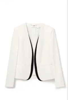 24SS極美品✨定価4.7万　ベイジ　ノーカラージャケット　ウォッシャブル　4 24SS極美品✨定価4.7万 ベイジ ノーカラージャケット ウォッシャブル 4