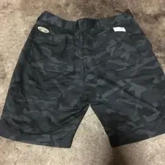 美品　CRIMIE ショートパンツ ブラックカモ 完売のサムネイル