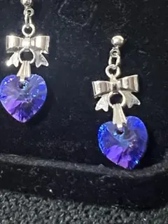 紫色ハート型クリスタルピアス