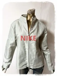 ☘️T19688☘️NIKE ジャケット アウター M