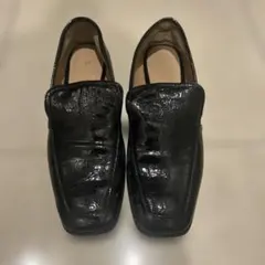 【値下】ZARA黒レザー スリッポンローファー 低ヒール