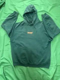 XLARGE グリーン フード付きパーカー