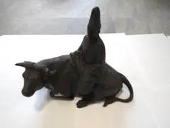 ⭐展示品古美術⭐牛像、笛を吹く童[アジアン雑貨・オブジェ・置物