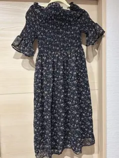 オリーブ・デ・オリーブ　オフショルフラワープリント ネイビー ワンピース