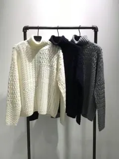 セオリー　タートルニット　ケーブル編み　ネイビー　S