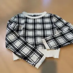 イングの長袖ニット