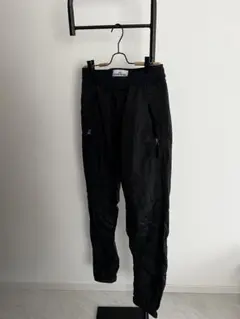 2025年最新】ストーンアイランド ナイロンメタル パンツの人気