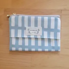 ティッシュケースつきポーチ