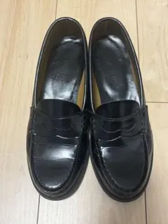 HATURA 黒 ローファー 24.5のサムネイル